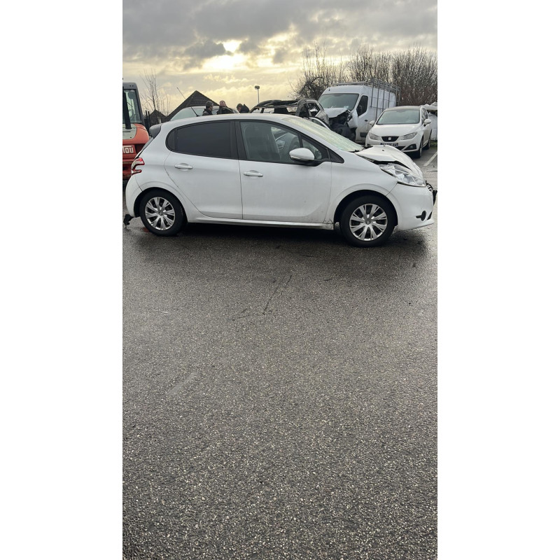 Jante PEUGEOT 208 1 Photo n°6