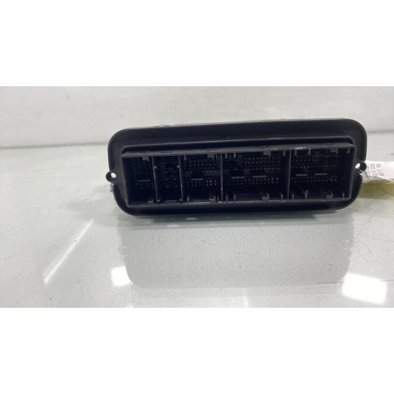 Calculateur moteur BMW SERIE 3 E91 Photo n°1