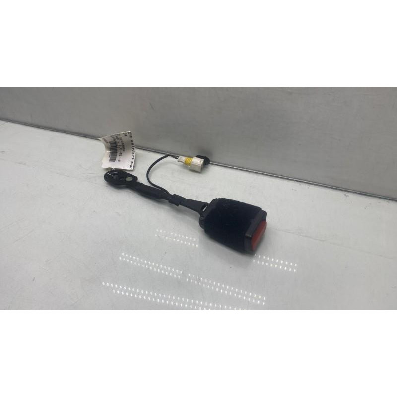 Attache ceinture avant gauche PEUGEOT 508 1 Photo n°4