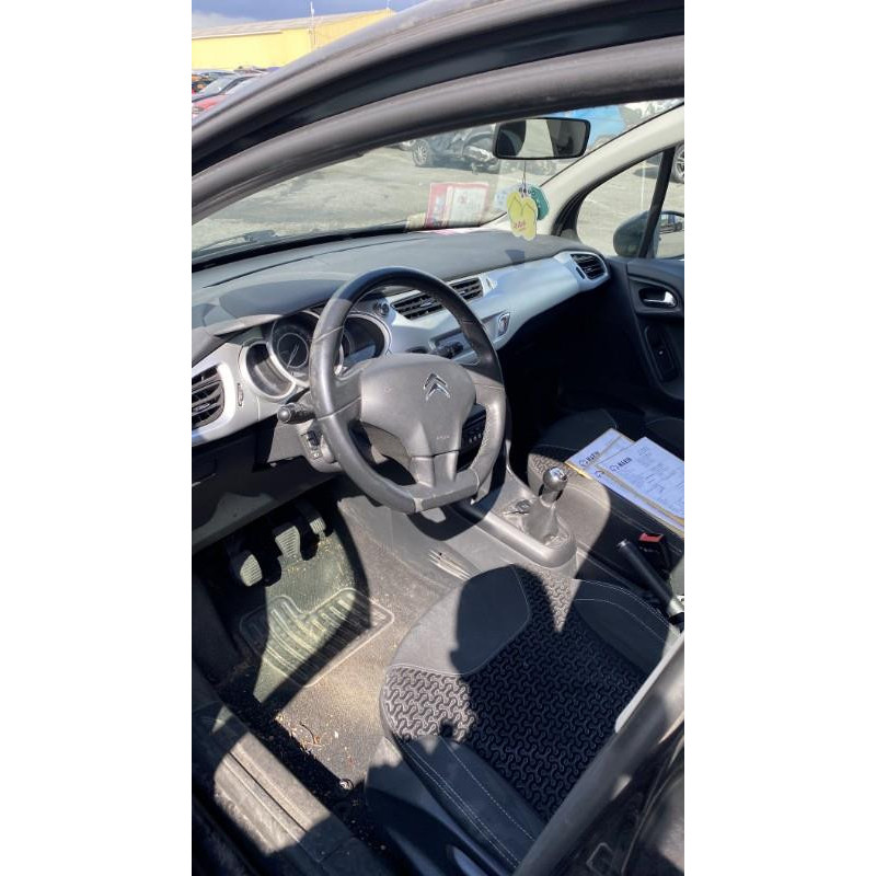 Porte avant gauche CITROEN C3 2 Photo n°17