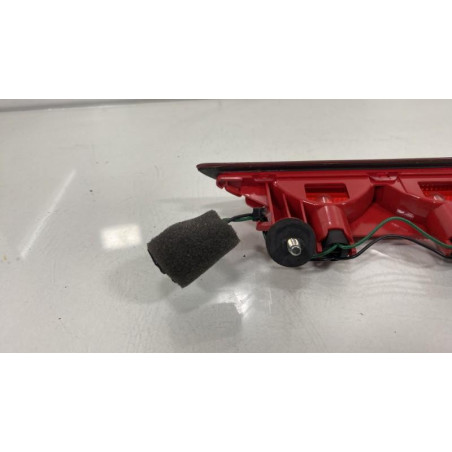 Feu arriere stop central KIA PICANTO 3