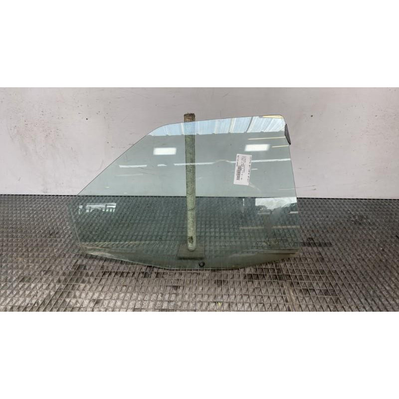 Vitre arriere droit CITROEN XANTIA Photo n°1