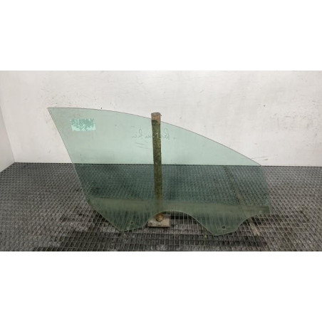 Vitre avant gauche OPEL INSIGNIA 1