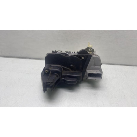 Serrure avant droit PEUGEOT 307