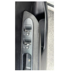 Serrure avant droit PEUGEOT 307