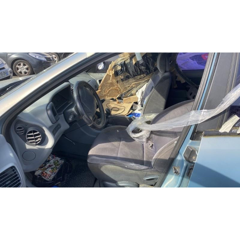 Feu arriere principal droit (feux) RENAULT LAGUNA 1 Photo n°19