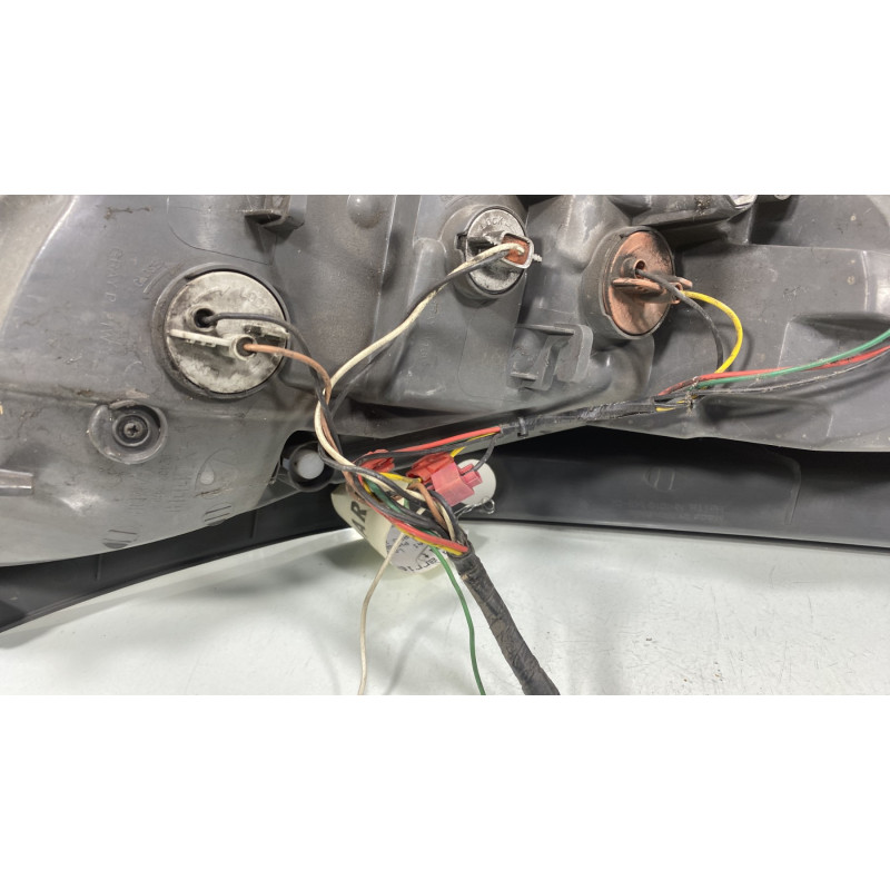 Feu arriere principal droit (feux) HYUNDAI I 30 1 Photo n°4