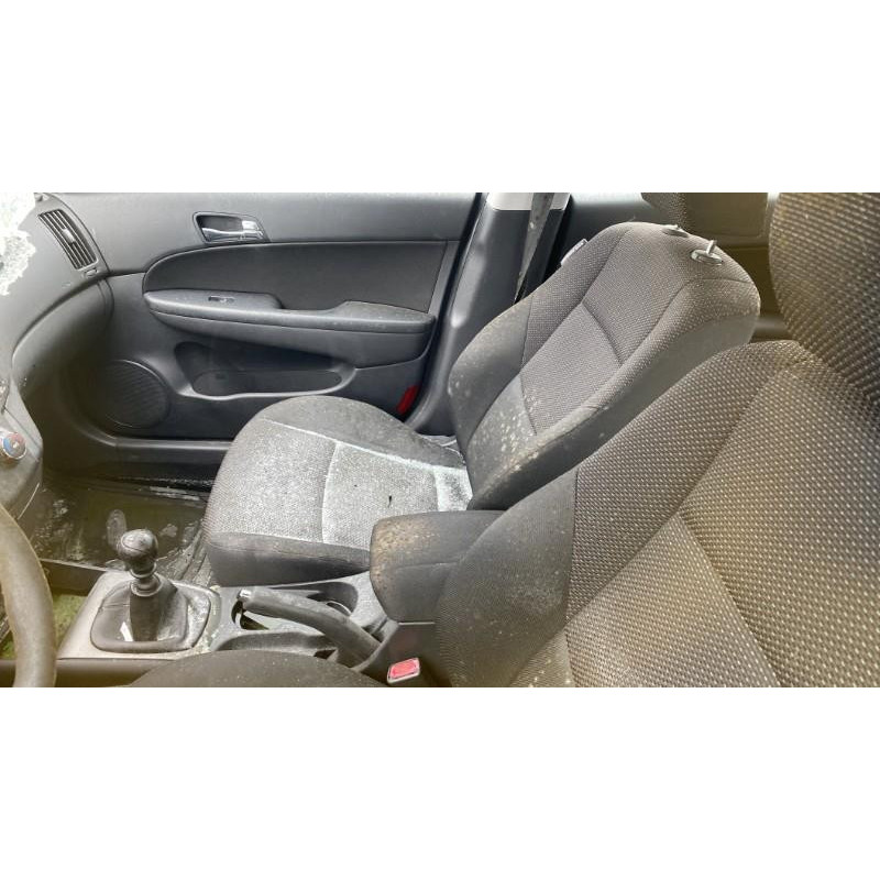 Porte arriere gauche HYUNDAI I 30 1 Photo n°16