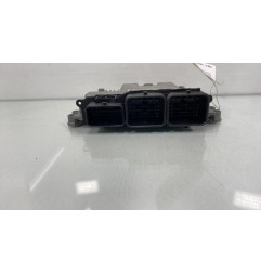 Calculateur moteur PEUGEOT 208 1 Photo n°1