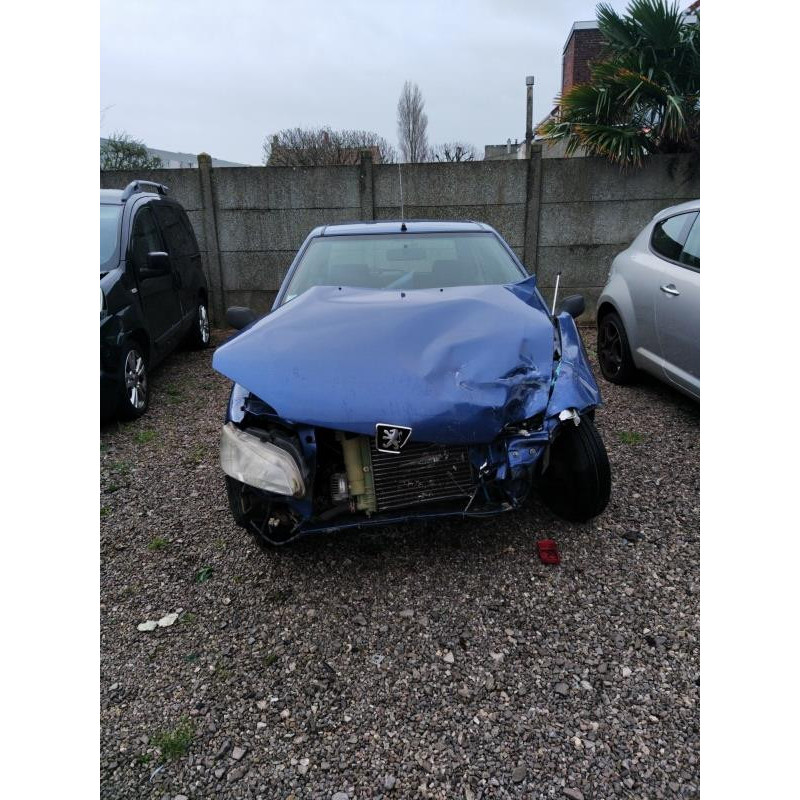 Porte avant droit PEUGEOT 106 Photo n°9