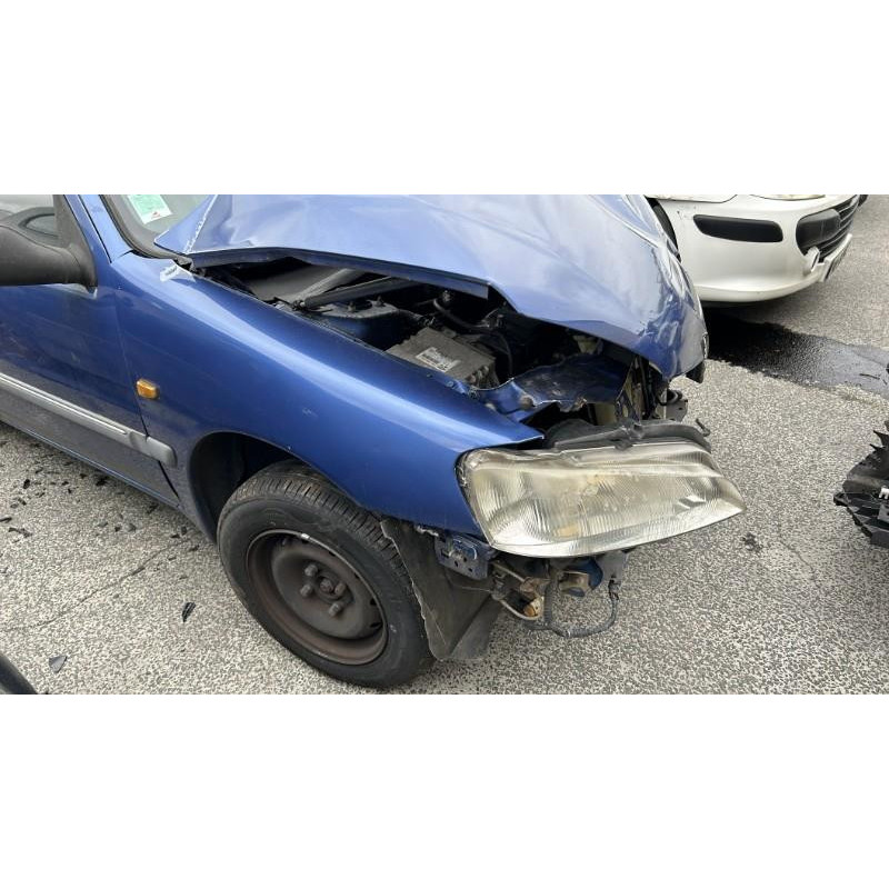 Porte avant droit PEUGEOT 106 Photo n°15