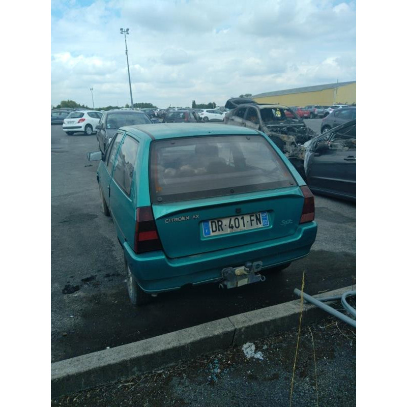Vitre avant droit CITROEN AX Photo n°13