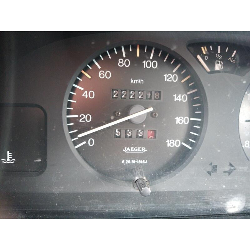 Vitre avant droit CITROEN AX Photo n°14