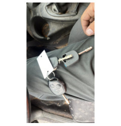 Optique avant principal gauche (feux)(phare) FORD FOCUS 1