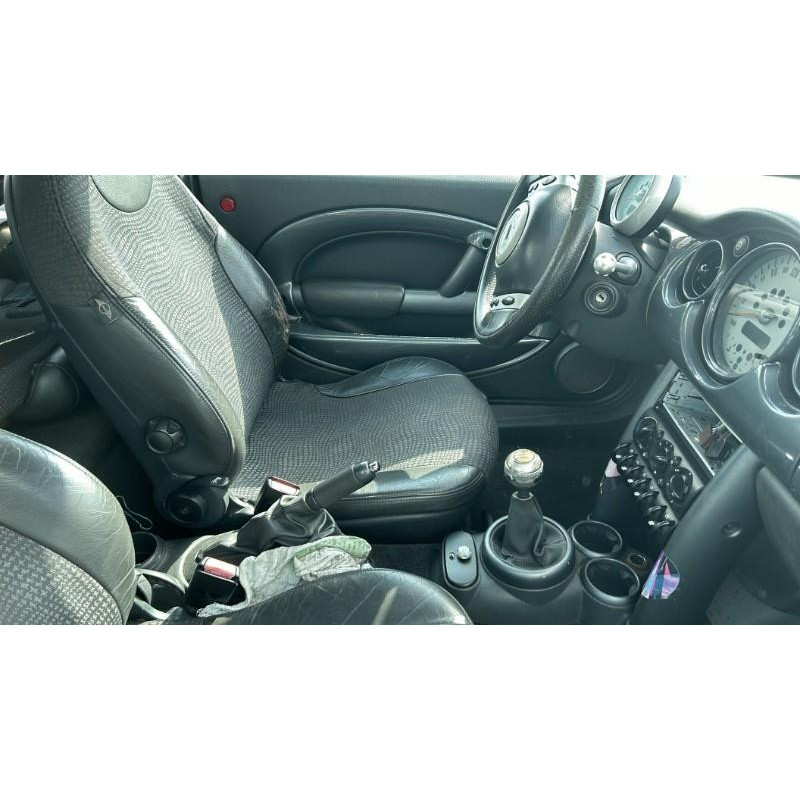 Poignee interieur avant droit MINI MINI 1 R50/R53 Photo n°8