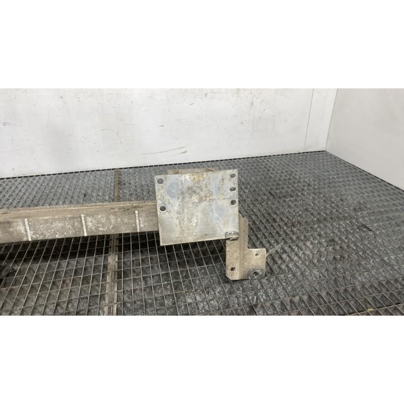 Renfort pare choc arriere (traverse) MINI MINI 1 R50/R53 Photo n°4