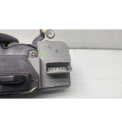 Serrure avant droit PEUGEOT 307