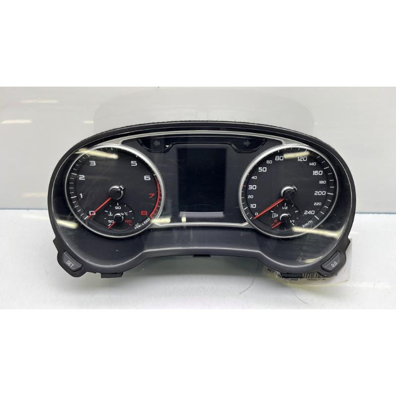 Compteur AUDI A1 1 Photo n°2