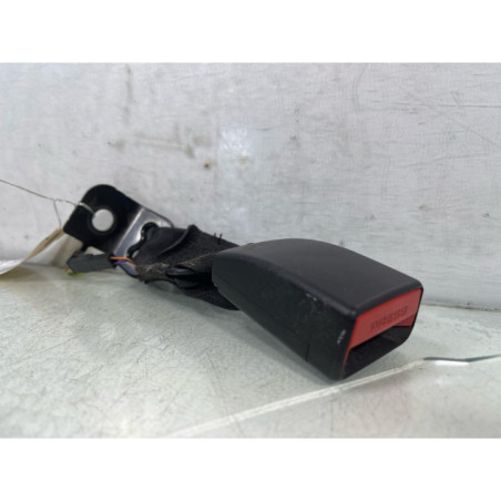 Attache ceinture arriere droit BMW SERIE 2 F22