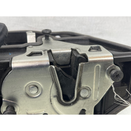 Serrure avant droit BMW SERIE 2 F22