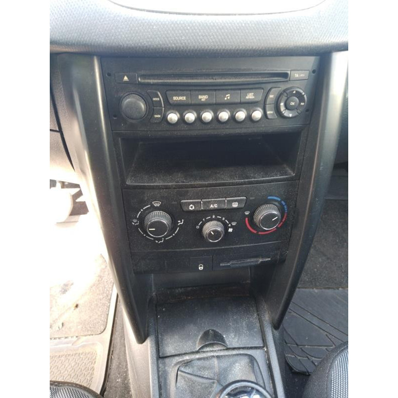 Moteur essuie glace arriere PEUGEOT 207 Photo n°12