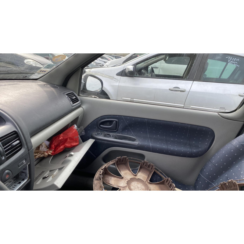 Serrure avant droit RENAULT CLIO 2 Photo n°17