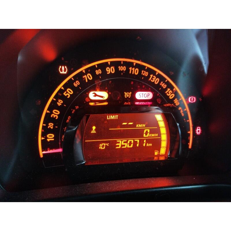 Poignee porte avant gauche RENAULT TWINGO 3 Photo n°11