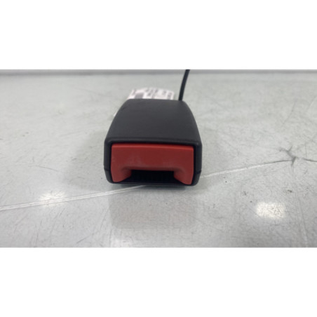 Attache ceinture avant droit RENAULT TWINGO 3 Photo n°1