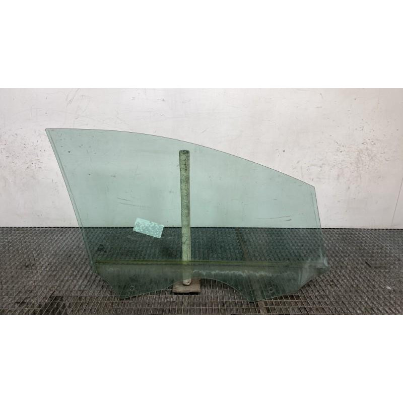 Vitre avant gauche FORD C-MAX 2 Photo n°5