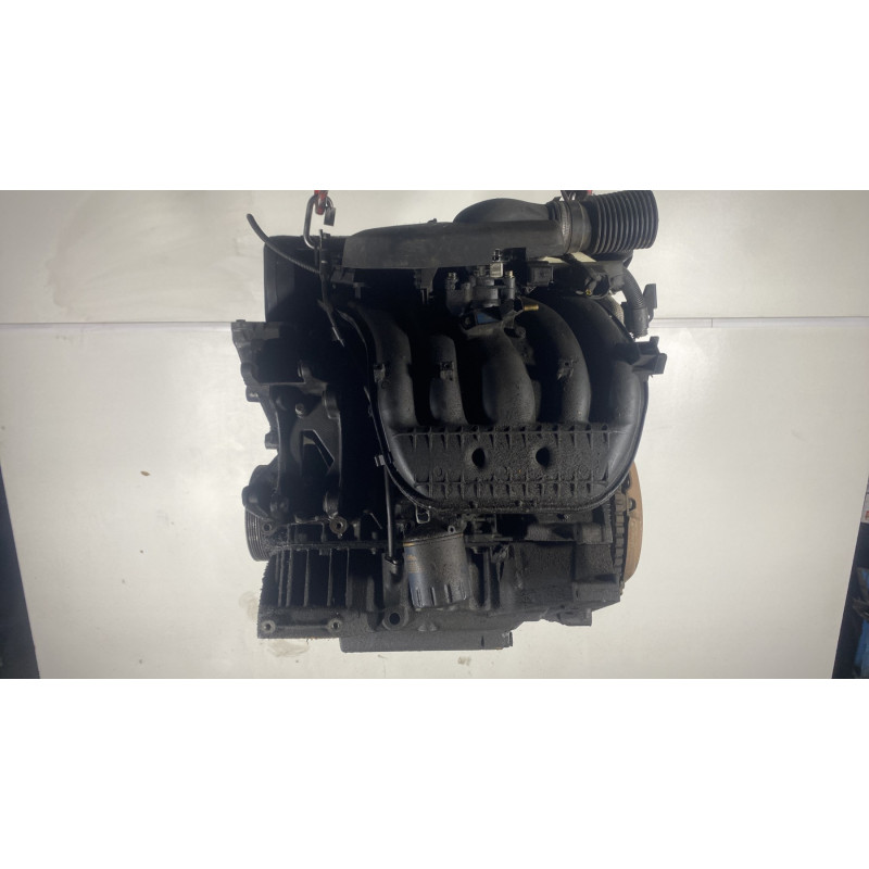 Moteur CITROEN XSARA PICASSO Photo n°1