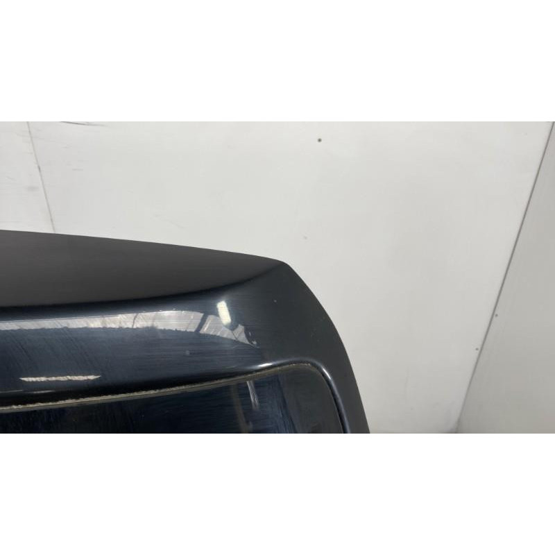 Malle/Hayon arriere TOYOTA COROLLA VERSO 2 Photo n°3