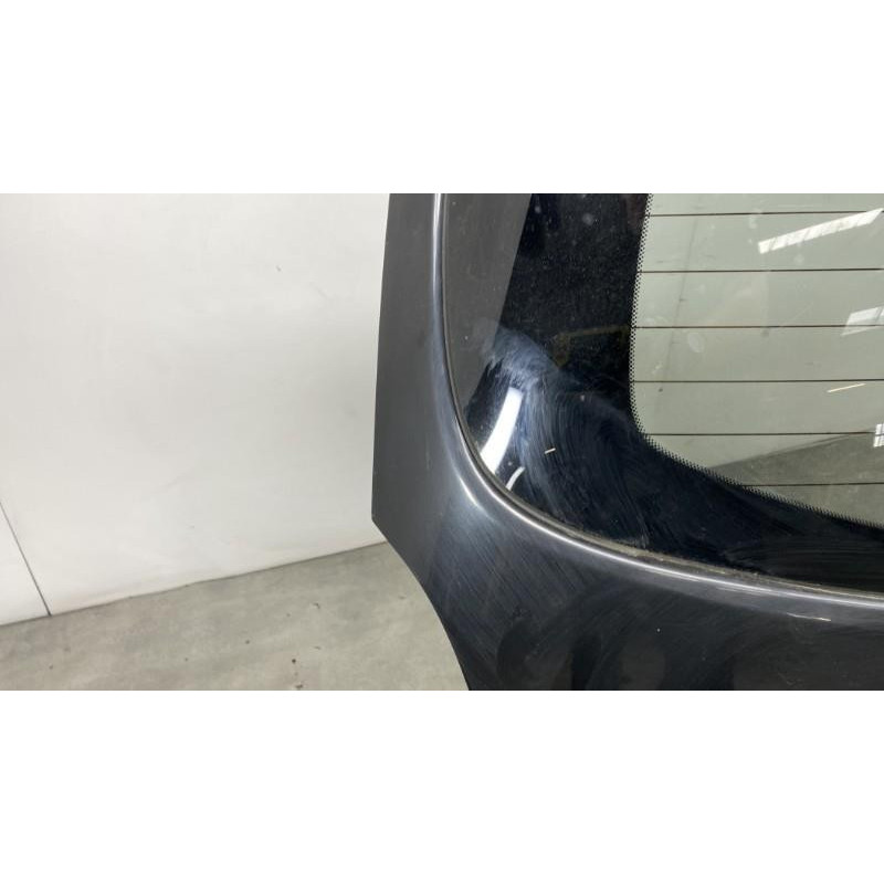 Malle/Hayon arriere TOYOTA COROLLA VERSO 2 Photo n°6