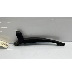 Bras essuie glace arriere PEUGEOT 208 1