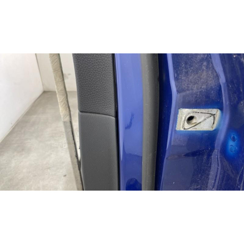 Porte arriere gauche VOLKSWAGEN PASSAT 5 Photo n°1