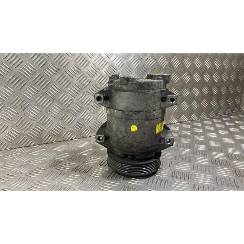 Compresseur clim VOLVO V 70 1 Photo n°3