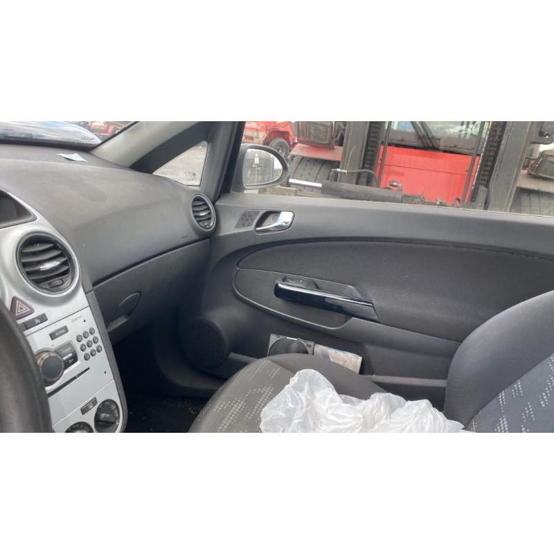 Aile avant gauche OPEL CORSA D Photo n°17