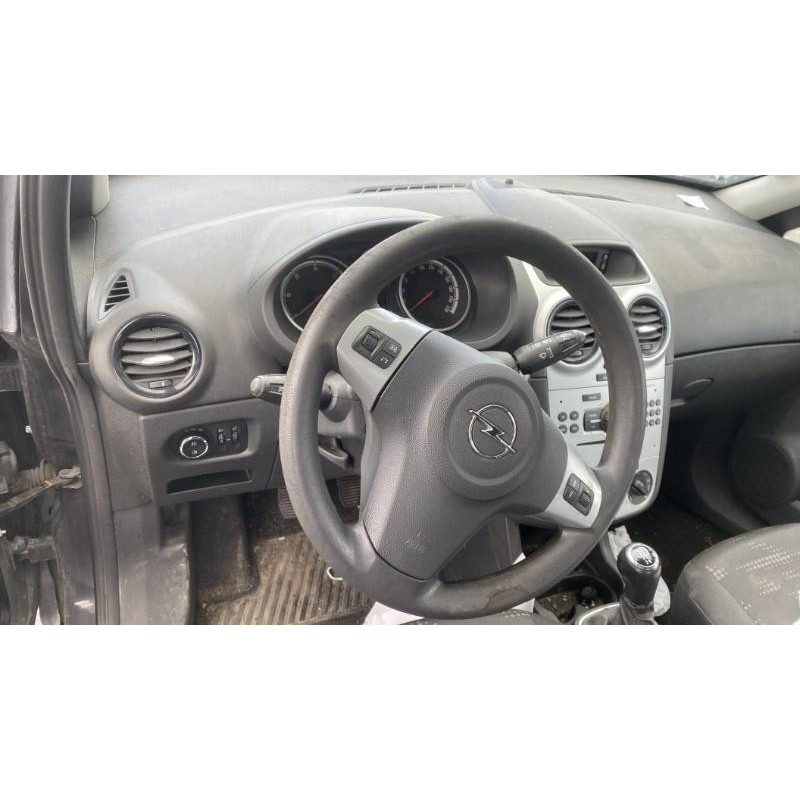 Aile avant gauche OPEL CORSA D Photo n°20