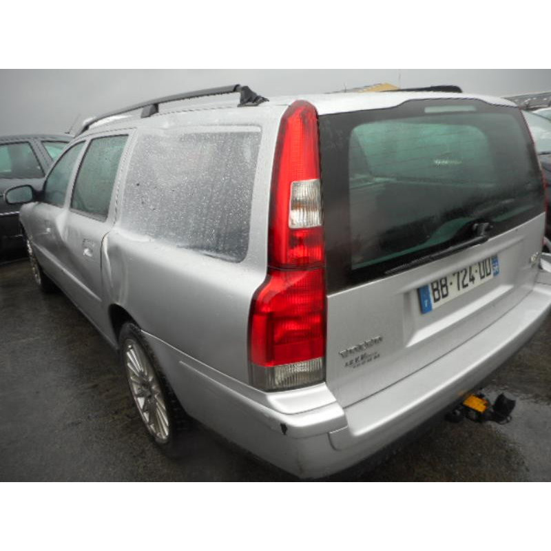 Feu arriere secondaire droit (feux) VOLVO V 70 1 Photo n°7