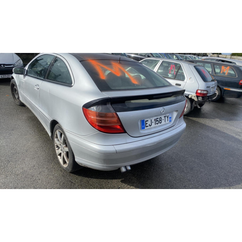 Porte avant gauche MERCEDES CLASSE C 203 COUPE SPORT Photo n°18