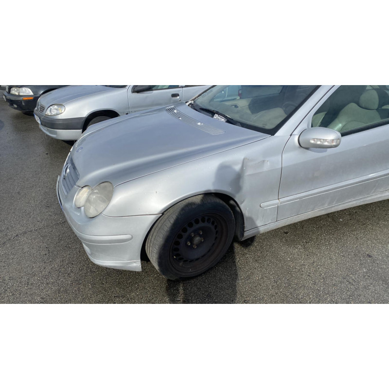 Verin de coffre MERCEDES CLASSE C 203 COUPE SPORT Photo n°7
