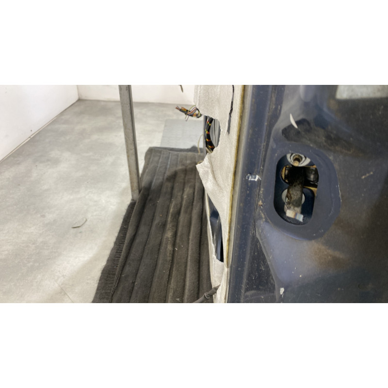 Porte avant gauche PEUGEOT 406 Photo n°4