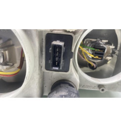 Optique avant principal gauche (feux)(phare) VOLVO V 40 1