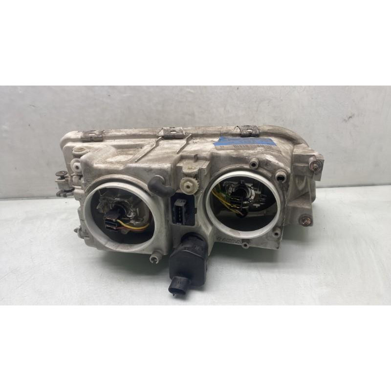 Optique avant principal gauche (feux)(phare) VOLVO V 40 1 Photo n°6