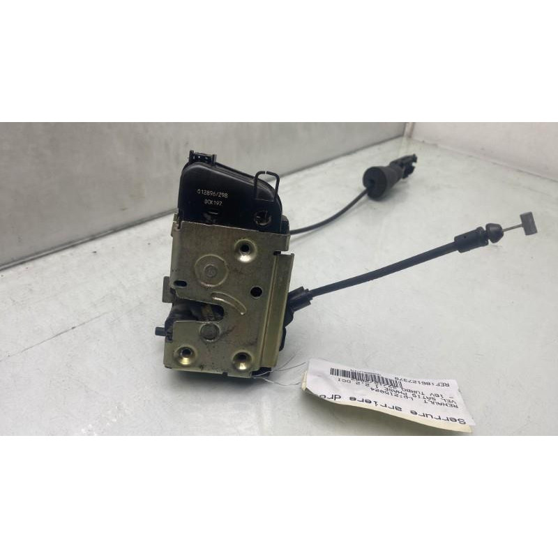 Serrure arriere droit RENAULT VEL SATIS Photo n°4