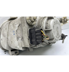Optique avant principal droit (feux)(phare) SKODA FELICIA
