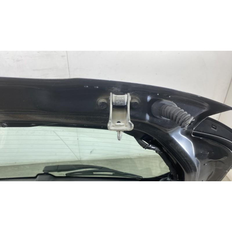 Malle/Hayon arriere PEUGEOT 208 1 Photo n°6