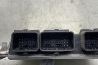 Calculateur moteur PEUGEOT 206