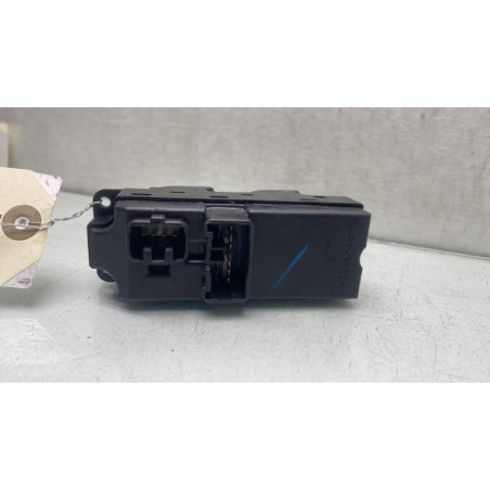 Interrupteur de leve vitre avant gauche MAZDA 6 1
