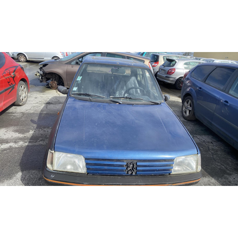 Interrupteur de leve vitre avant gauche PEUGEOT 205 Photo n°18