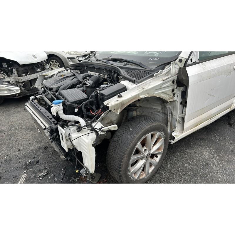 Anti brouillard droit (feux) SKODA OCTAVIA 3 Photo n°16